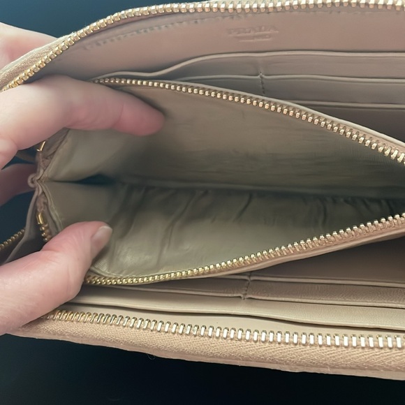 prada nappa zip around wallet - Picture 4 of 12